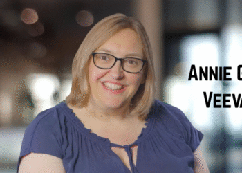 Annie Gee Veeva