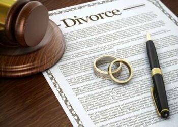 Navigating Divorce Law: Key Considerations and Legal Insights