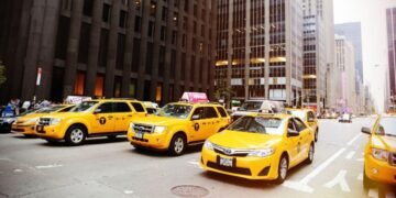 Taxi from Guildford to Heathrow Airport A Smarter, Reliable Way to Travel Taxi from Guildford to Heathrow Airport A Smarter, Reliable Way to Travel